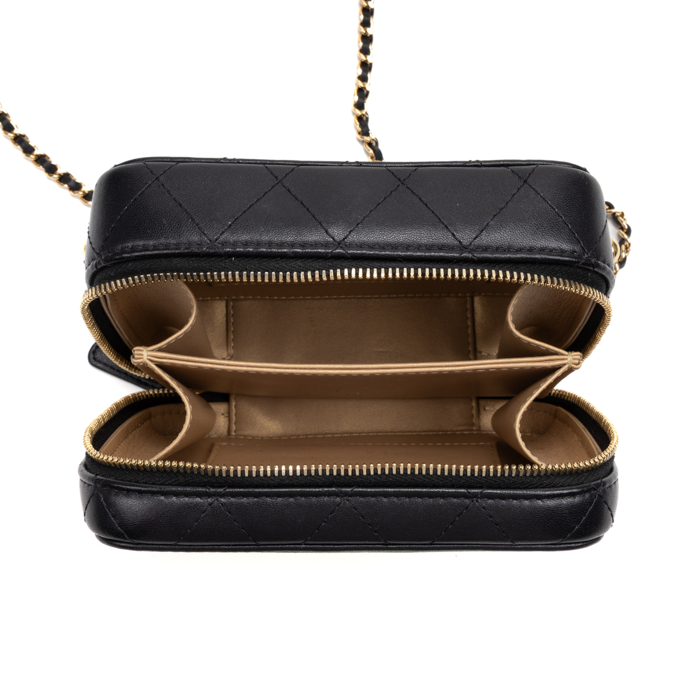 Chanel Vanity Case Small - Picture 9 of 11